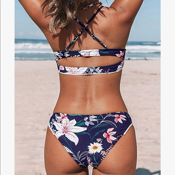 Cupshe floral bikini - Picture 2 of 3